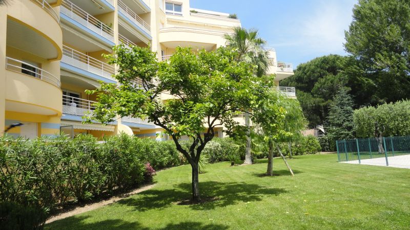 photo 7 Owner direct vacation rental Frjus appartement Provence-Alpes-Cte d'Azur Var Garden