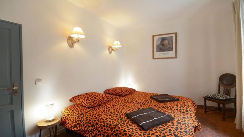 photo 5 Owner direct vacation rental Arles maison Provence-Alpes-Cte d'Azur Bouches du Rhne bedroom 2