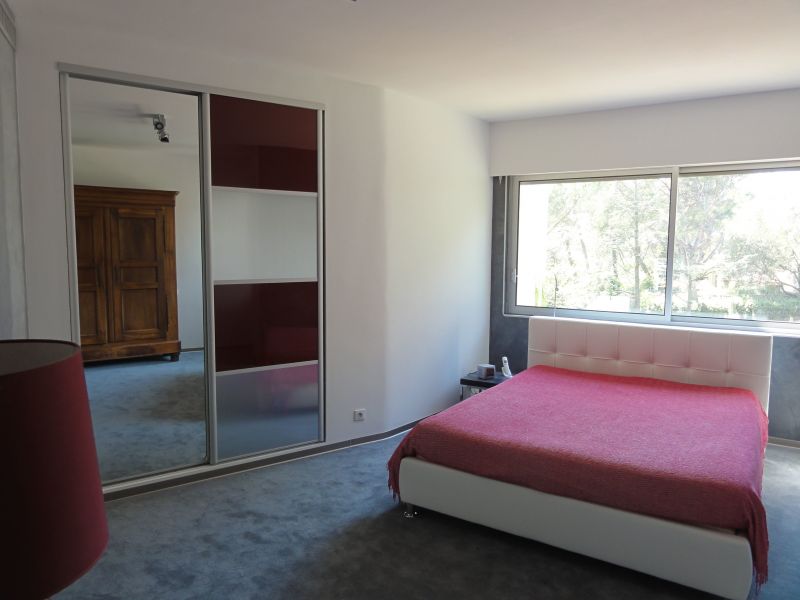photo 13 Owner direct vacation rental Nmes maison Languedoc-Roussillon Gard bedroom 5