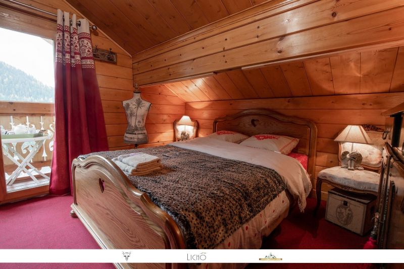 photo 18 Owner direct vacation rental Valfrjus chalet Rhone-Alps Savoie bedroom 1