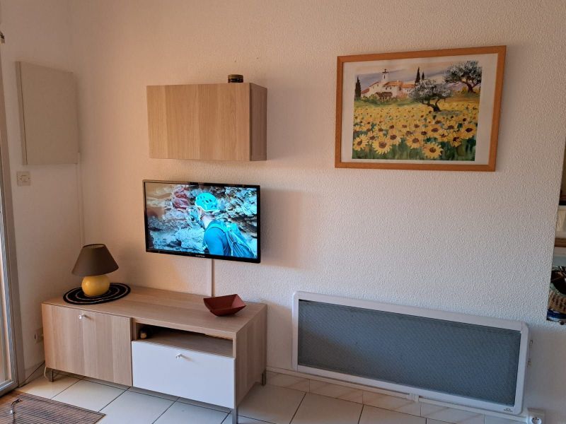photo 7 Owner direct vacation rental Marseillan appartement Languedoc-Roussillon Hrault