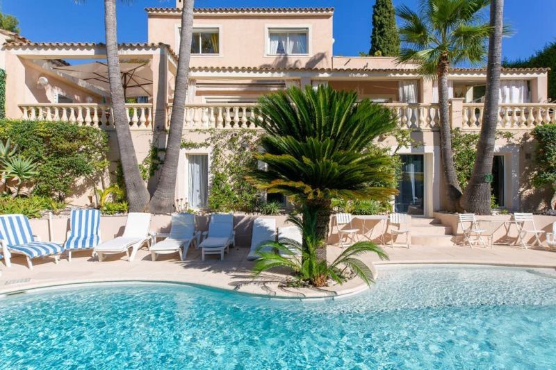 photo 1 Owner direct vacation rental Juan les Pins villa Provence-Alpes-Cte d'Azur Alpes-Maritimes Swimming pool