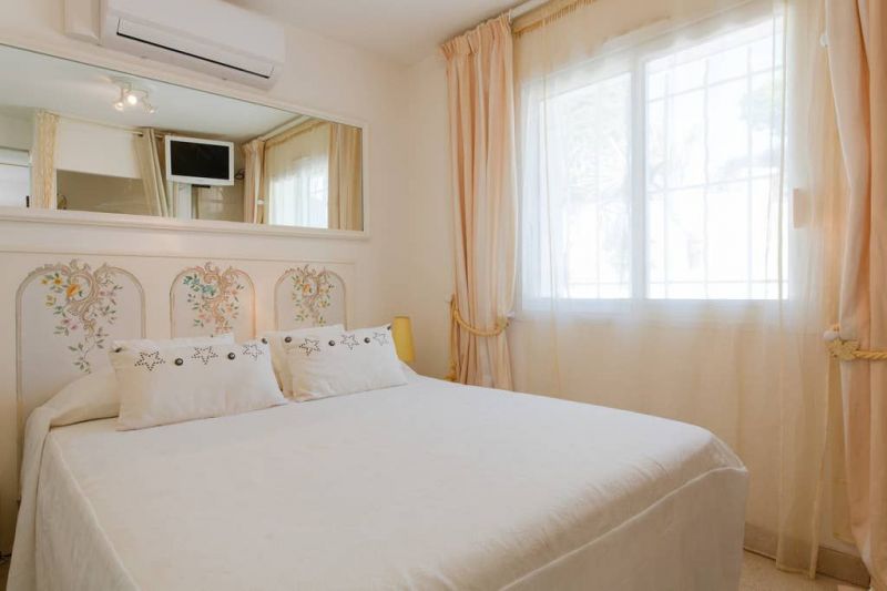 photo 12 Owner direct vacation rental Juan les Pins villa Provence-Alpes-Cte d'Azur Alpes-Maritimes bedroom 3