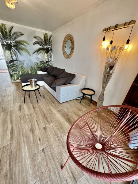 photo 1 Owner direct vacation rental Sainte Anne (Guadeloupe) appartement Grande Terre  Living room