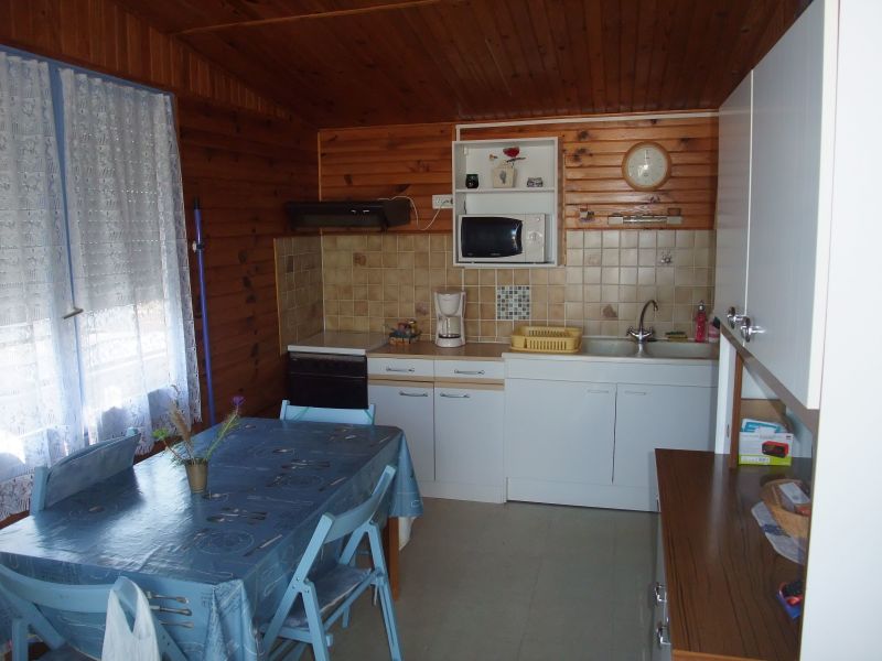 photo 4 Owner direct vacation rental Sigean mobilhome Languedoc-Roussillon Aude Sep. kitchen