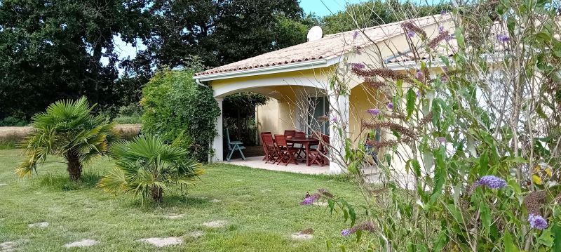 photo 13 Owner direct vacation rental Soulac maison Aquitaine Gironde Garden