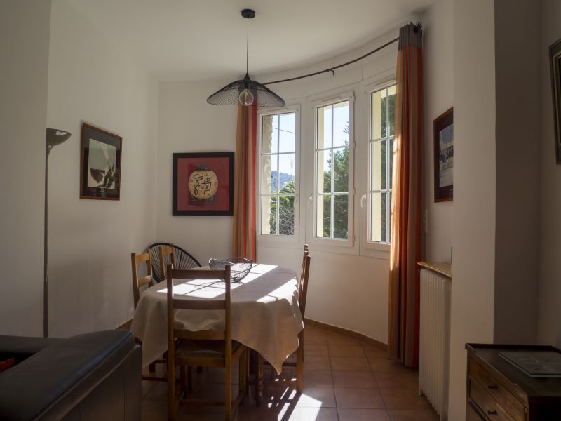 photo 3 Owner direct vacation rental Saint Cyr sur Mer appartement Provence-Alpes-Cte d'Azur Var Dining room