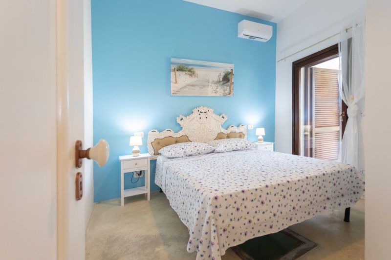 photo 10 Owner direct vacation rental Torre Suda appartement   bedroom 1
