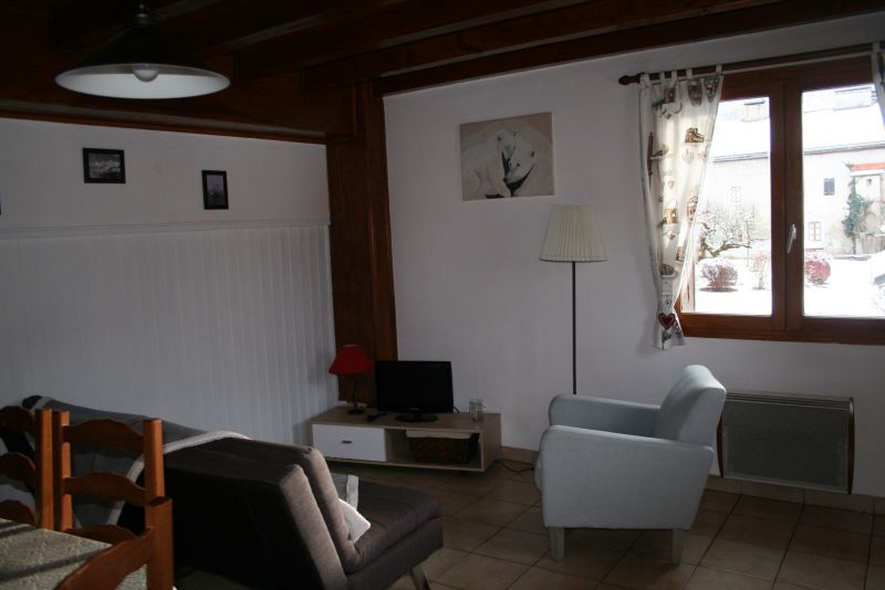 photo 7 Owner direct vacation rental Samons appartement Rhone-Alps Haute-Savoie Living room