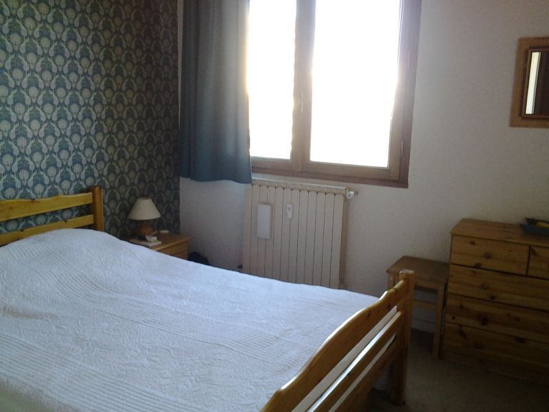 photo 5 Owner direct vacation rental Pra Loup appartement Provence-Alpes-Cte d'Azur  bedroom 1