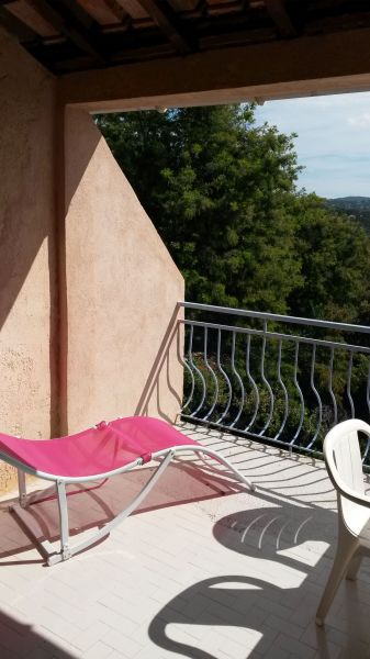 photo 8 Owner direct vacation rental Cavalaire-sur-Mer appartement Provence-Alpes-Cte d'Azur Var Terrace 1