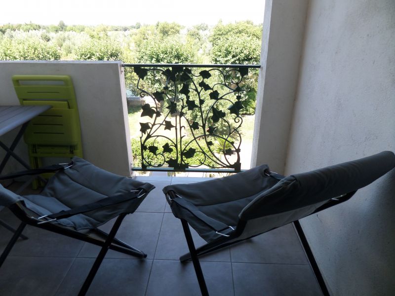 photo 15 Owner direct vacation rental Srignan Plage appartement Languedoc-Roussillon Hrault Loggia