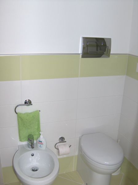 photo 8 Owner direct vacation rental Marina di Ragusa appartement Sicily Ragusa Province bathroom