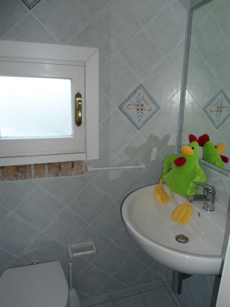 photo 17 Owner direct vacation rental Principina a Mare appartement Tuscany Grosseto Province bathroom 3