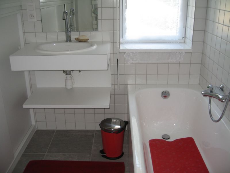 photo 14 Owner direct vacation rental Nevez villa Brittany Finistre bathroom