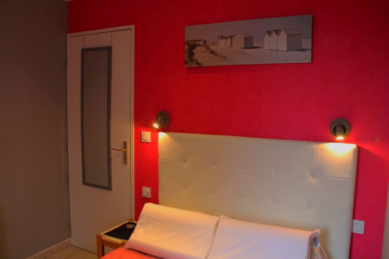 photo 14 Owner direct vacation rental Cabourg appartement Basse-Normandie Calvados bedroom