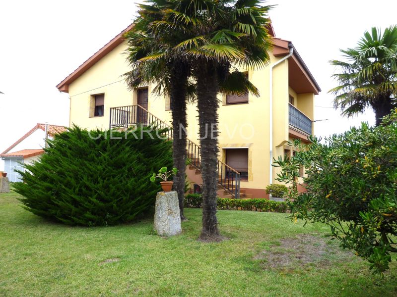 photo 3 Owner direct vacation rental Somo gite Cantabria Cantabria Garden