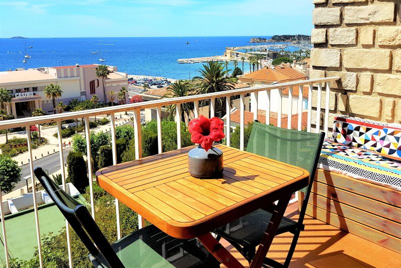 photo 4 Owner direct vacation rental Bandol studio Provence-Alpes-Cte d'Azur Var View from terrace