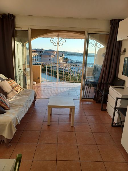 photo 11 Owner direct vacation rental Six Fours Les Plages appartement Provence-Alpes-Cte d'Azur Var Living room