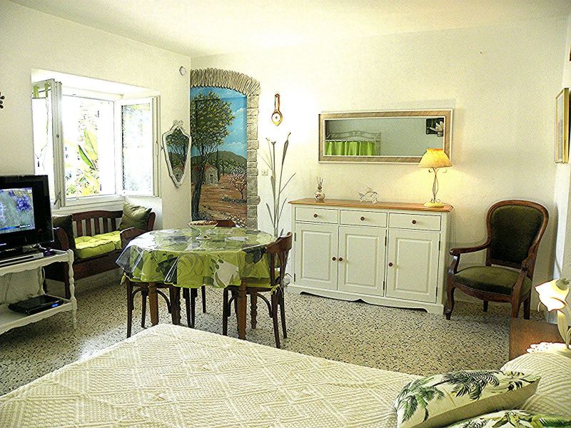 photo 2 Owner direct vacation rental Grimaud studio Provence-Alpes-Cte d'Azur Var Living room
