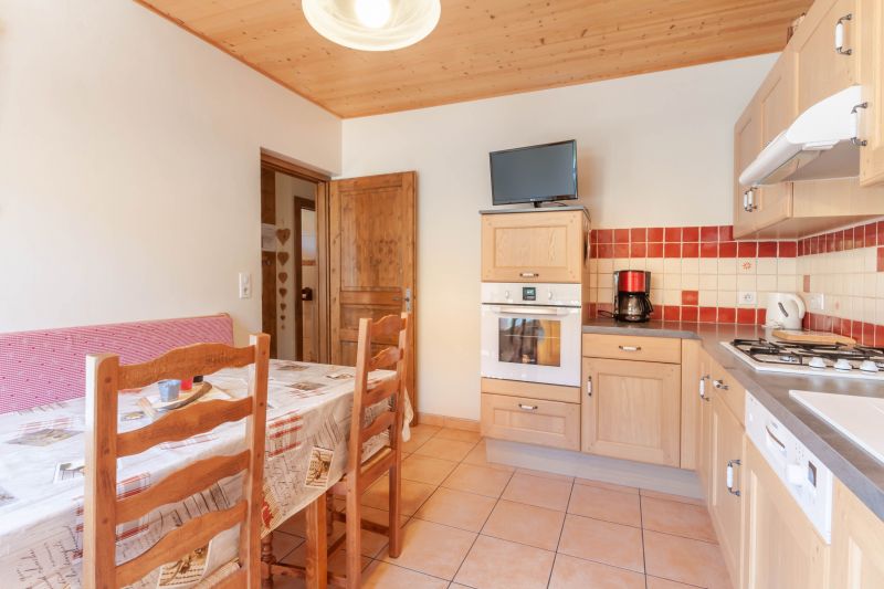 photo 3 Owner direct vacation rental Morzine appartement Rhone-Alps Haute-Savoie Sep. kitchen