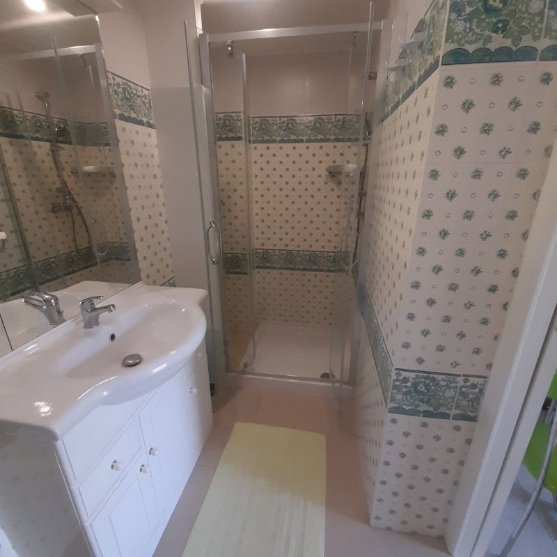 photo 5 Owner direct vacation rental Calvi appartement Corsica Corsica Washing facilities