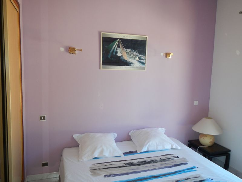 photo 21 Owner direct vacation rental Sanary-sur-Mer villa Provence-Alpes-Cte d'Azur Var bedroom 3