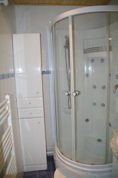 photo 13 Owner direct vacation rental Piau Engaly appartement Midi-Pyrnes Hautes-Pyrnes bathroom