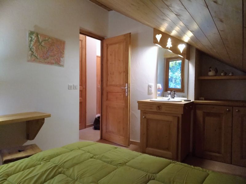 photo 6 Owner direct vacation rental Mribel appartement Rhone-Alps Savoie bedroom 1