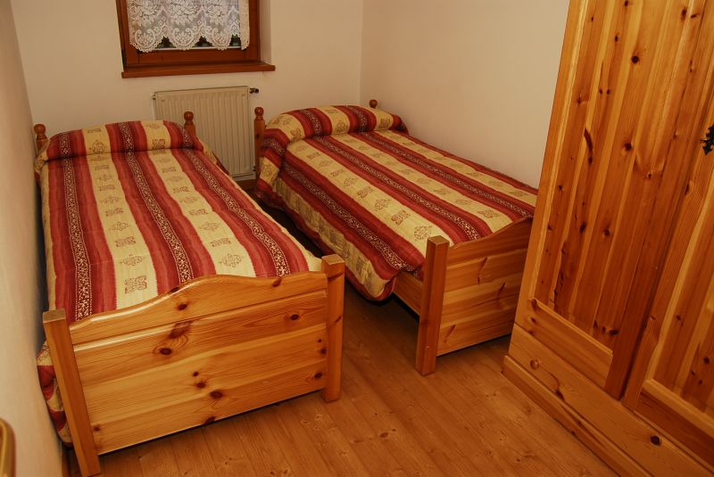 photo 5 Owner direct vacation rental Peio (Pejo) appartement Trentino-South Tyrol Trento Province bedroom 2