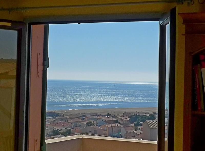 photo 0 Owner direct vacation rental Saint Pierre la Mer appartement Languedoc-Roussillon Aude View from the property