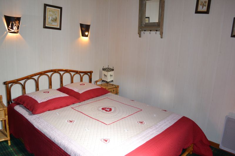 photo 11 Owner direct vacation rental Luchon Superbagneres maison Midi-Pyrnes Haute Garonne bedroom 3