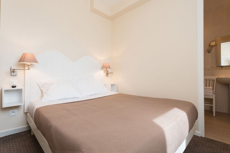 photo 7 Owner direct vacation rental Arromanches gite Basse-Normandie Calvados bedroom 7