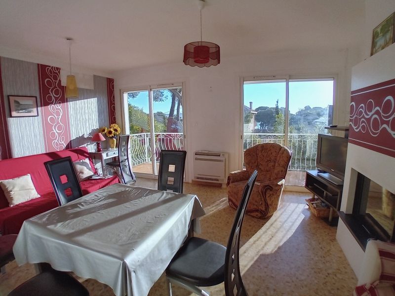 photo 5 Owner direct vacation rental La Seyne sur Mer appartement Provence-Alpes-Cte d'Azur Var Living room