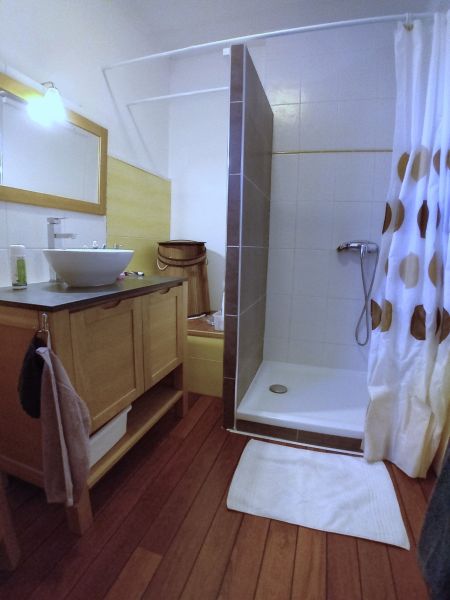 photo 2 Owner direct vacation rental La Seyne sur Mer appartement Provence-Alpes-Cte d'Azur Var Washing facilities