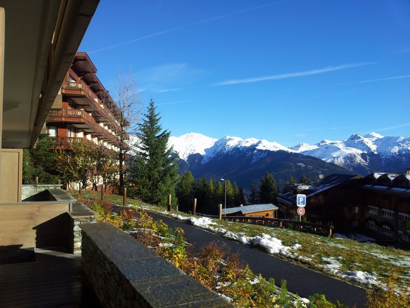 photo 4 Owner direct vacation rental Courchevel studio Rhone-Alps Savoie View from terrace