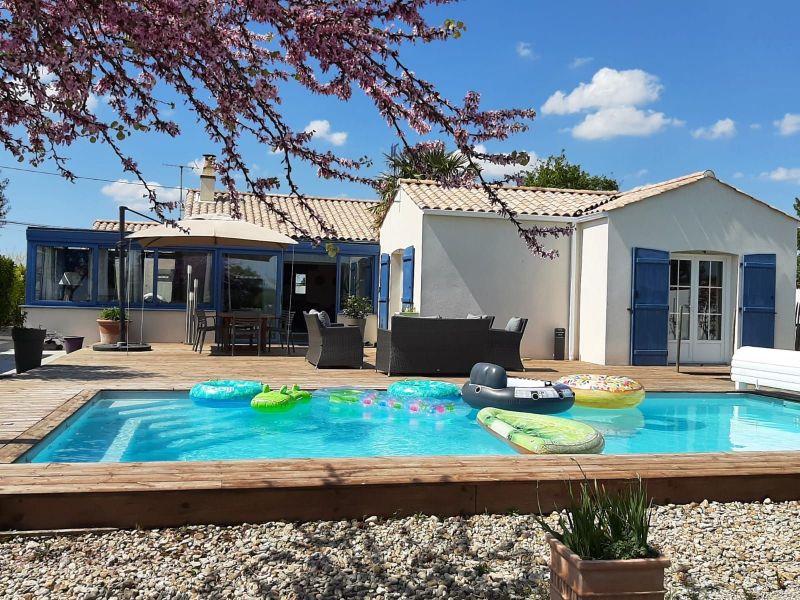 photo 0 Owner direct vacation rental Talmont-Saint-Hilaire maison Pays de la Loire Vende Swimming pool