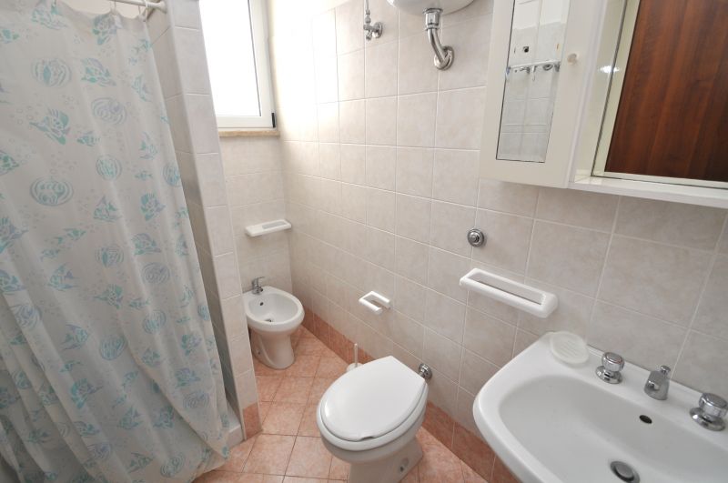 photo 7 Owner direct vacation rental Ugento - Torre San Giovanni appartement Puglia Lecce Province bathroom