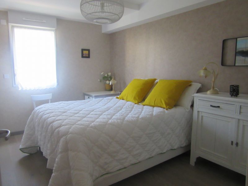 photo 6 Owner direct vacation rental Saint Malo appartement Brittany Ille et Vilaine bedroom 1