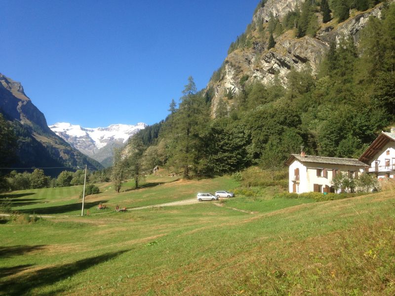photo 1 Owner direct vacation rental Gressoney Saint Jean chalet Aosta Valley Aosta Province Parking