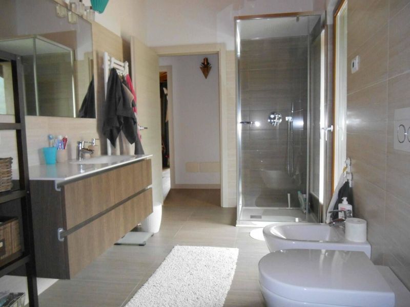 photo 15 Owner direct vacation rental Tenno appartement   bathroom
