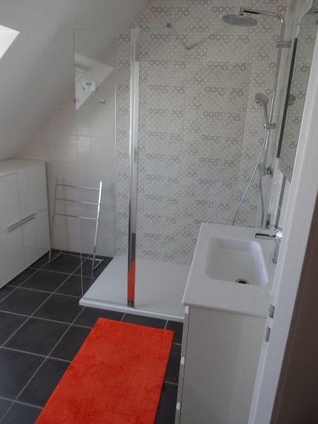 photo 10 Owner direct vacation rental Carnac maison Brittany Morbihan bathroom