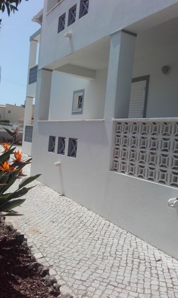 photo 8 Owner direct vacation rental Olhos de Agua appartement Algarve  Hall
