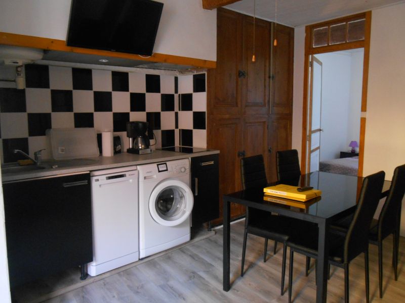 photo 5 Owner direct vacation rental Collioure appartement Languedoc-Roussillon Pyrnes-Orientales Kitchenette