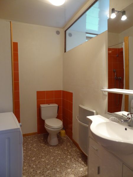 photo 6 Owner direct vacation rental Tarascon sur Arige gite Midi-Pyrnes Arige Washing facilities 2