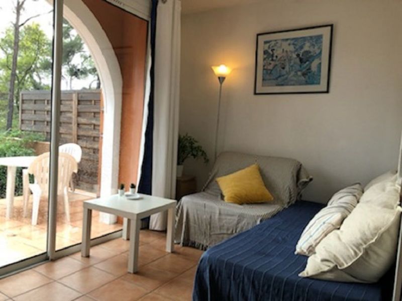 photo 1 Owner direct vacation rental Bandol appartement Provence-Alpes-Cte d'Azur Var Living room