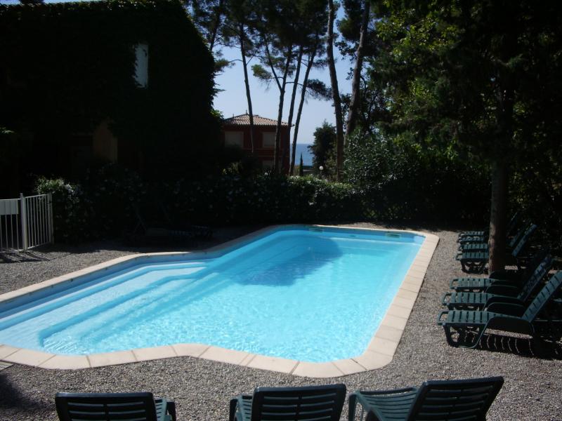 photo 13 Owner direct vacation rental Bandol appartement Provence-Alpes-Cte d'Azur Var Swimming pool