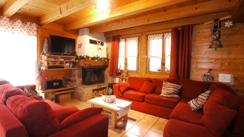 photo 6 Owner direct vacation rental Les Gets chalet Rhone-Alps Haute-Savoie Living room