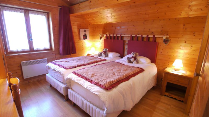 photo 10 Owner direct vacation rental Les Gets chalet Rhone-Alps Haute-Savoie bedroom 3