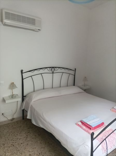 photo 1 Owner direct vacation rental Senigallia appartement Marche Ancona Province bedroom 1